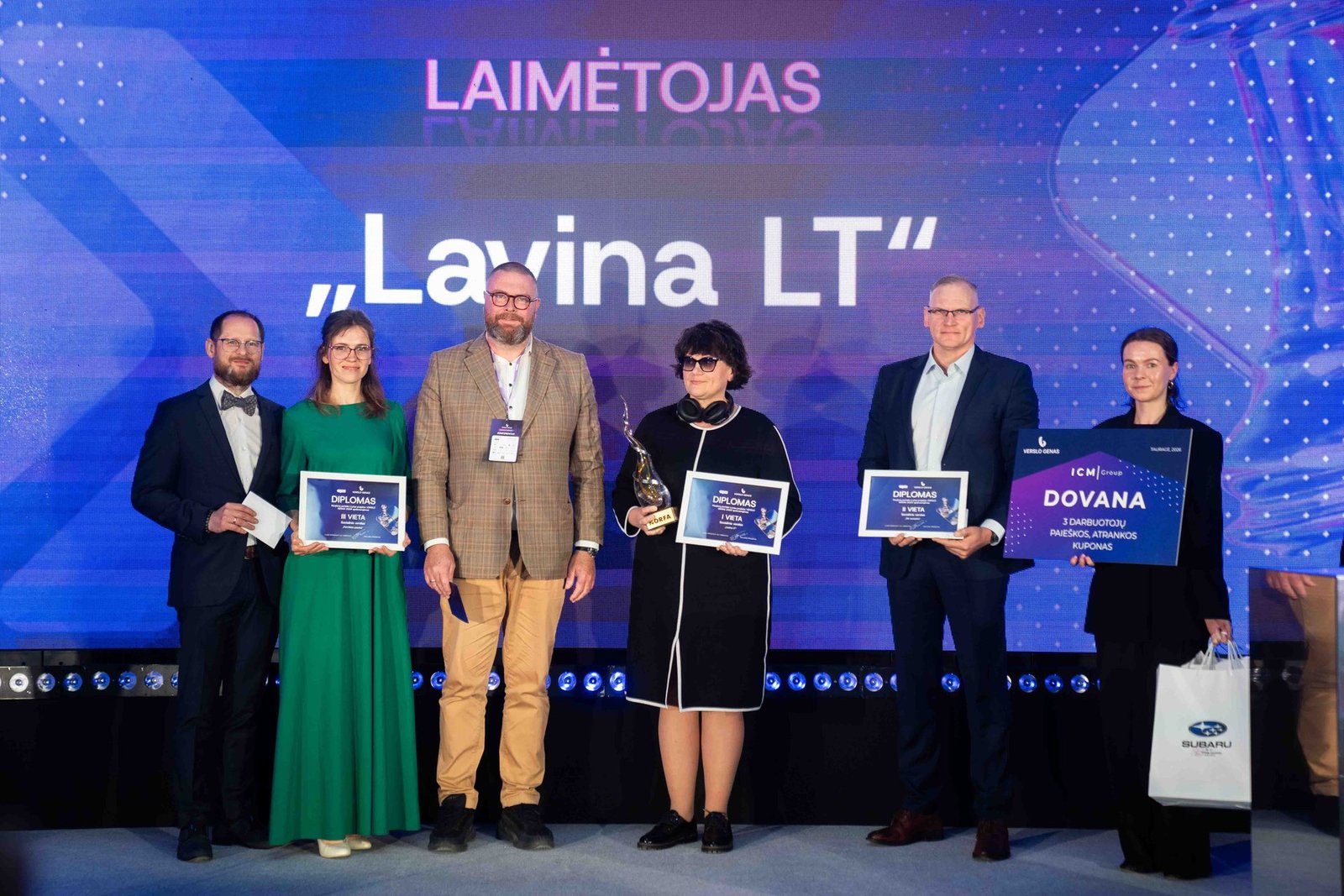 „Lavina LT“ atstovai atsiima ICM Group trijų darbuotojų paieškos ir atrankos kuponą konferencijoje „Verslo genas 2026“